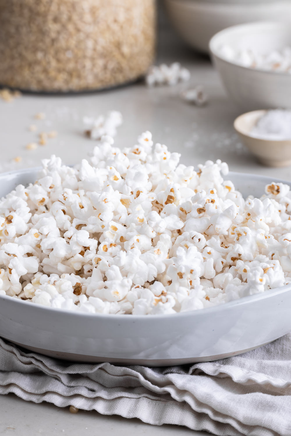 Say Goodbye to Soggy Popcorn: Master Homemade Kettle Corn